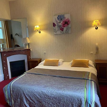 Hotel Le Beau Site Gien Buitenkant foto