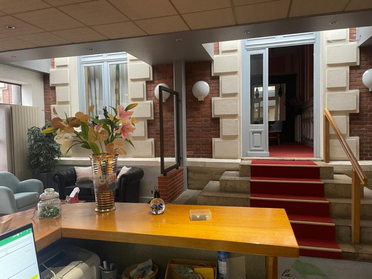 Hotel Le Beau Site Gien Buitenkant foto
