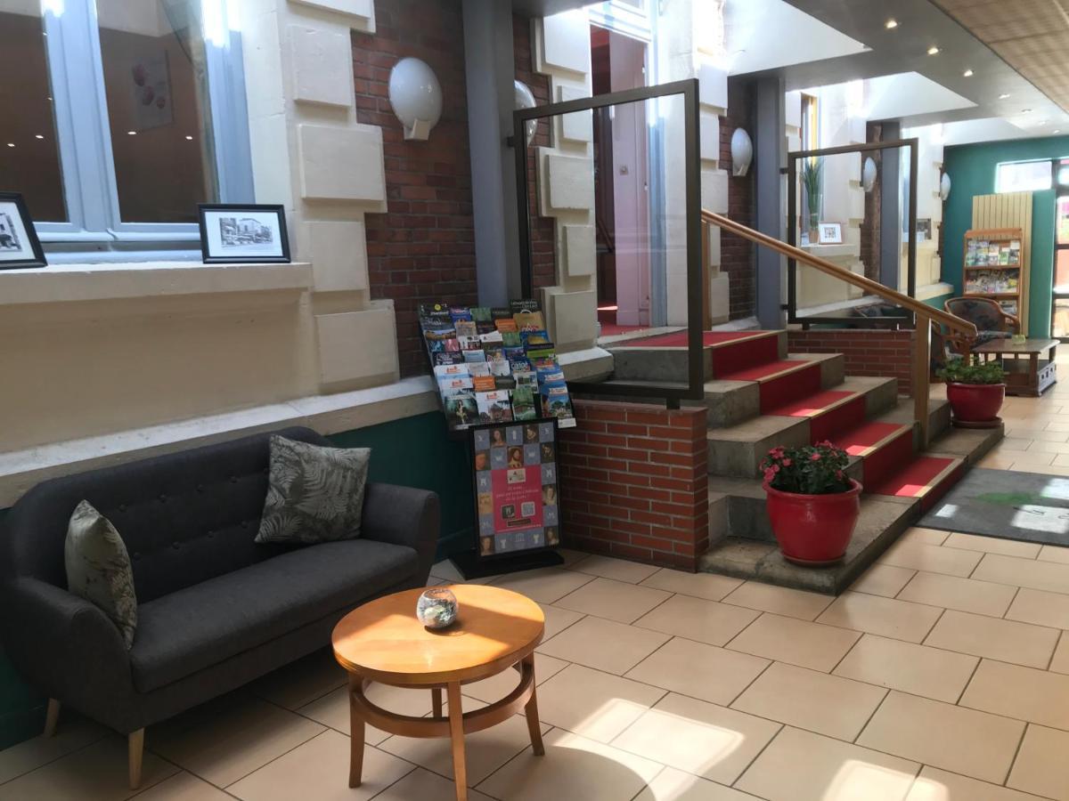 Hotel Le Beau Site Gien Buitenkant foto