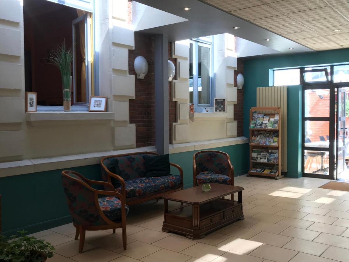 Hotel Le Beau Site Gien Buitenkant foto