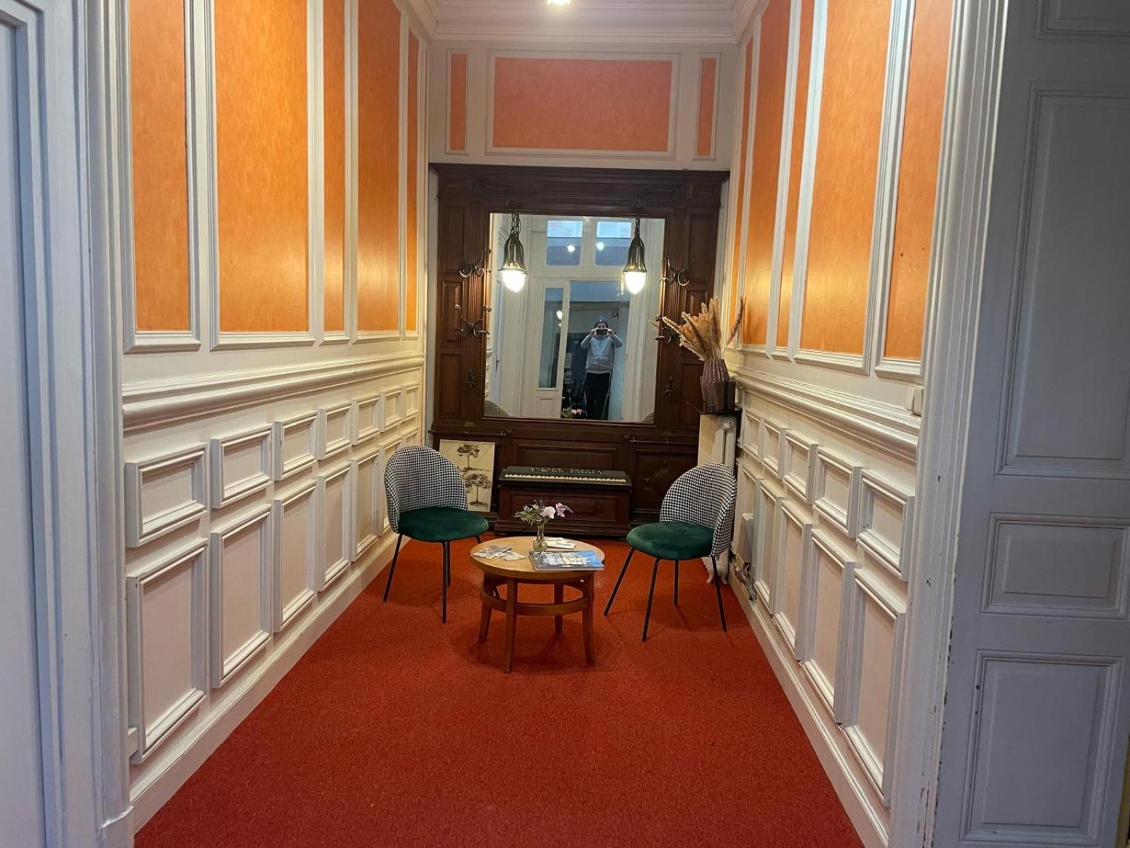 Hotel Le Beau Site Gien Buitenkant foto