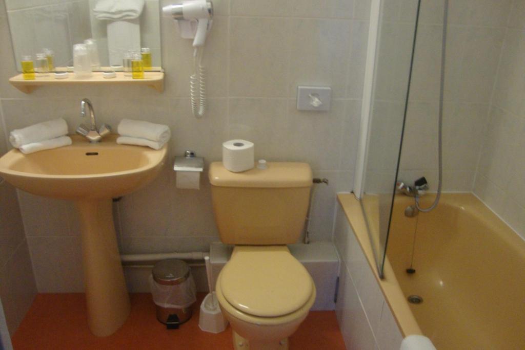 Hotel Le Beau Site Gien Kamer foto