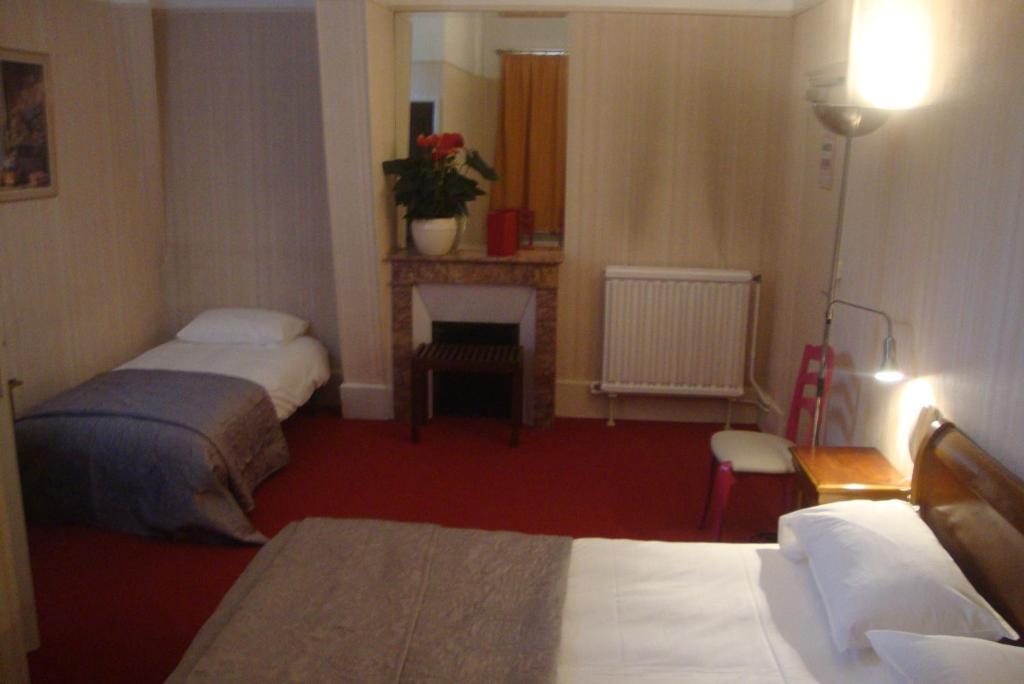 Hotel Le Beau Site Gien Kamer foto